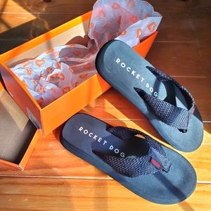 NWT Rocket Dog Women's Black Sandals - Sunsetwb